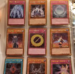 Huge Yu-Gi-Oh Holographic Collection And More Heavy Played Various Conditons - Image 4