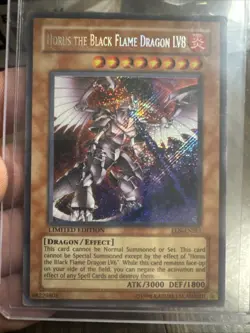 Blue-Eyes White Dragon SKE-001 Starter Deck: Kaiba Evolution 1st Edition - Image 2