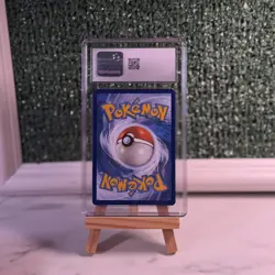 Morpeko V-UNION CGC 8 NM/Mint SWSH289 Crown Zenith Promo Pokemon Card - Image 3