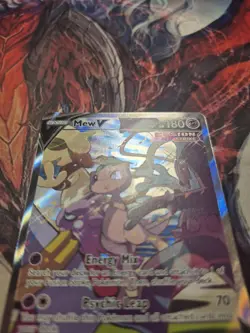 Mew V (Alternate Full Art) 251/264 Swsh08: Fusion Strike Holo - Pokemon Card NM - Image 2