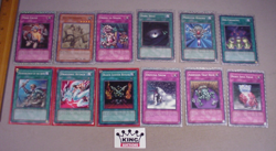Vintage 1996 Yu Gi Oh! Trading Card Game 124 Cards Konami TCG Yu Gi Oh Lot B - Image 2