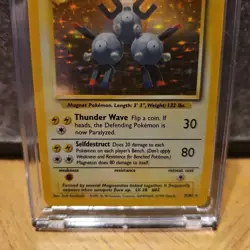 Pokemon TCG Magneton Base Set 9/102 Holo Foil Rare 1999 Classic Vintage - Image 3