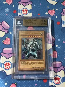2002 Blue Eyes White Dragon - Ultra Rare - LOB-001 - BGS 9.5 - Image 1
