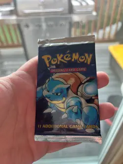 1999 Pokemon Base Set Booster Pack Wizards of the Coast (Blastoise art) - HeavyU - Image 2