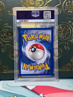 1999 POKEMON BASE SET SHADOWLESS #30 IVYSAUR PSA 7 - Image 2