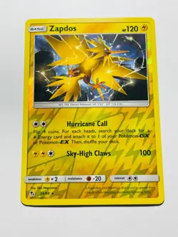 ZAPDOS 2019 Pokemon Hidden Fates REVERSE HOLO Rare POKEMON 24/68 - Image 1