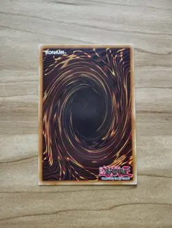 Yu-Gi-Oh! - Dark Magician Of Chaos - Ultra Rare - YGLD-ENC02 - Image 2