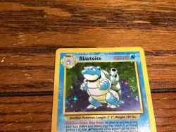 Blastoise 2/102 Pokemon Base Set Holo - Image 2