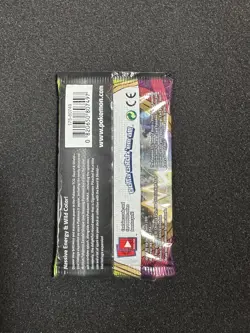 2020 Pokemon Sword & Shield Vivid Voltage Booster Pack Cards - Image 2