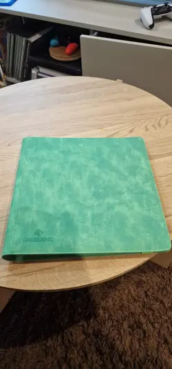 Gamegenic Prime Album - 24-Pocket - Green : 20 Pages Binder : 480 Cards - Image 1