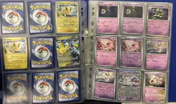 Lotto Masterset quasi completo Evoluzioni Prismatiche 133 Card Pokemon Charizard - Image 3