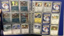 Lotto Masterset quasi completo Evoluzioni Prismatiche 133 Card Pokemon Charizard - Image 5