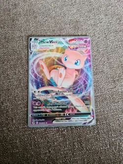 Mew VMAX - 114/264 - Pokemon World Championships Deck 2022 NM - Image 1