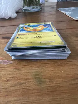 Scarlet & Violet 151 Pokemon x40 card inc holo and reverse holo - Image 3
