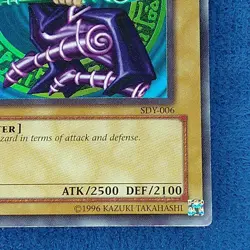 Yu-Gi-Oh! Dark Magician SDY-006 - Ultra Rare Unlimited MP - Image 4