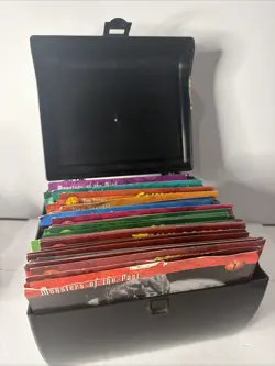 Weird n' Wild Creatures 556 Large Card Lot Vintage w/ Storage Case READ - Image 4