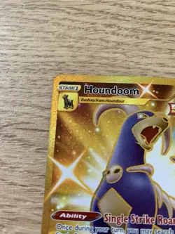 Houndoom (Secret) 179/163 Swsh05: Battle Styles Holo Pokemon Card - Image 3