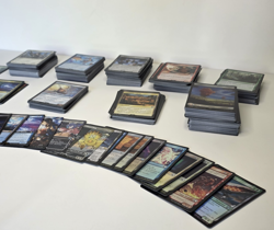Final Fantasy MTG FIN & FCA Lot 450+ Cards Common Uncommon and Rare in Gift Box - Image 2