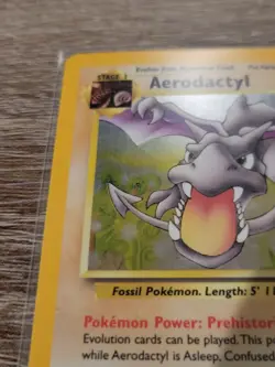 Pokemon TCG Aerodactyl 1/62 Fossil Unlimited Holo Rare WOTC Vintage - Image 4
