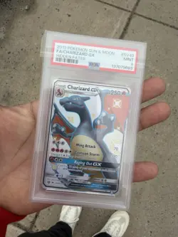 CHARIZARD GX SV49 HIDDEN FATES SUN & MOON SHINY VAULT POKEMON - Image 1