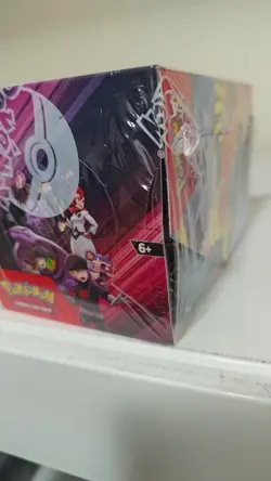 Pokemon TCG Scarlet & Violet Destined Rivals Half Booster Box Sealed Slight Rip - Image 2