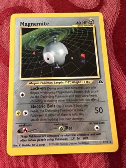 Magnemite 7/75 Neo Discovery 2001 Holo Rare WOTC Pokemon Card TCG - Image 1