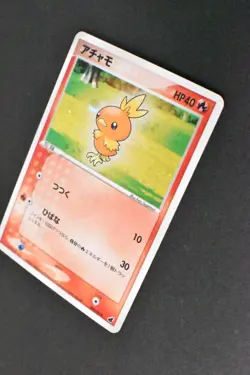 Torchic 002/019 Starter Torchic Deck 2003 Holo Rare Japanese Pokemon Card - Image 3