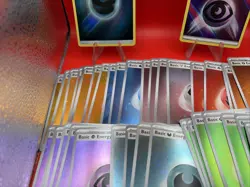 40 Pokemon Holo Energy Card Lot Including 151 Cosmos Energies + Sun &Moon ++ - Image 3