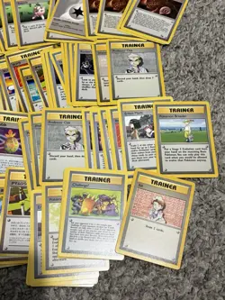 Pokemon WOTC Trainer & Energy Lot 400 Cards Vintage Rocket Base Fossil Jungle - Image 4