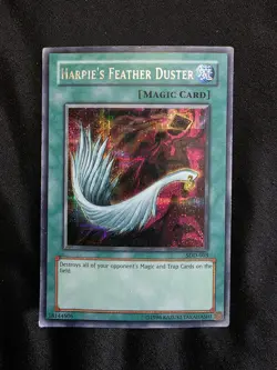 Yu-Gi-Oh Harpie's Feather Duster SDD-003 Prismatic Secret Rare - Image 1