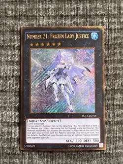 Yugioh Number 21: Frozen Lady Justice Gold Secret Rare PGL2-EN018 VLP - Image 1