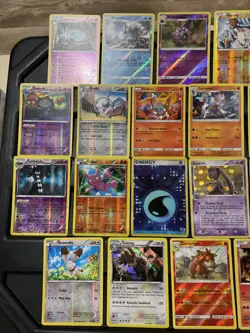 (30) Pokemon Cards Lot WOTC Vtg Holo STAMPED REVERSE Banette Moltres Garchomp - Image 2