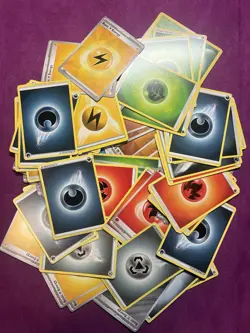 Pokemon TCG Basic Energy Card: 10 individual/40 variety - Image 1
