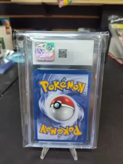 Pokemon Black Star Promo Moltres 2000 Error Illustrator CGC GM 10 - Image 2