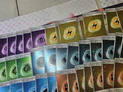 TCG Pokemon 151 Cosmos Holo Energy 66 card Lot With Swirls - Image 4