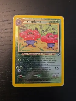 Pokemon TCG Vileplume 17/18 Southern Islands Reverse Holo Card Damaged - Image 1