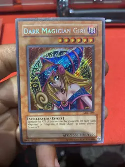 MISPRINT Dark Magician Girl MFC-000 Secret RARE Unlimited HOLO BLEED - Image 1