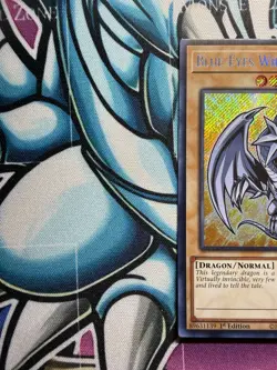 Yugioh Blue-Eyes White Dragon BLMM-EN001 1st Edition Secret Rare Chibi Art NM - Image 3