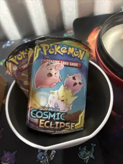 Pokemon Trading Card Game Sun & Moon Cosmic Eclipse Booster Pack D21 Vintage Tin 820650805899 - Image 4