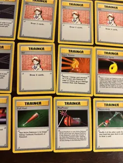 VINTAGE SHADOWLESS Pokemon Base Set Collection - Lot of 29 Cards - TRAINER CARDS - Image 4