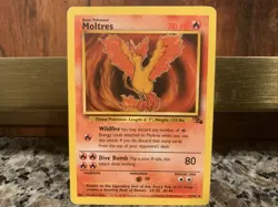 Moltres Vintage Pokemon TCG Card 27/62 Fossil Non-Holo Rare - Image 1