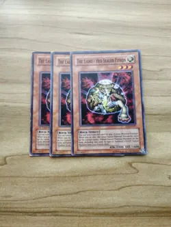 Yu-Gi-Oh! - The Light - Hex-Sealed Fusion 3X - Complete Playset - Image 1