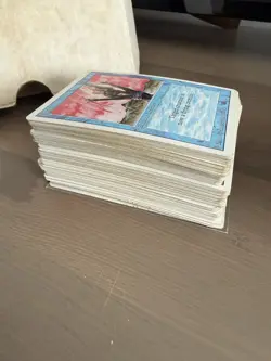 Magic the Gathering Card lot With Ice Age Starter Deck Box And Cards - Image 4