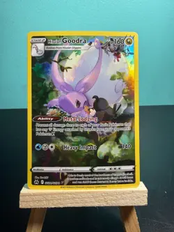 Hisuian Goodra Crown Zenith: Galarian Gallery GG21/GG70 - Pokemon TCG - Image 1