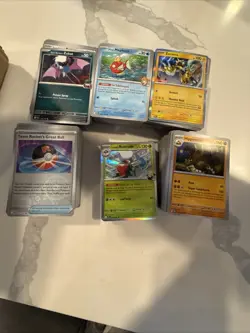 Pokemon Destined Rivals Bulk 450 Common 110 Reverse Holo ! 560 Card Total! - Image 1