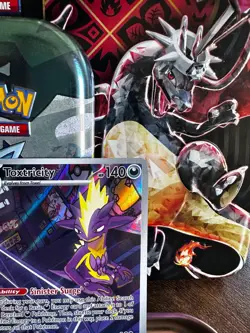 Pokemon TCG Toxtricity 103/094 Illustration Rare Phantasmal Flames - Image 3