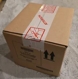 Magic The Gathering MTG WARHAMMER 40K PREMIUM COMMANDER DECKS Sealed Case New - Image 1