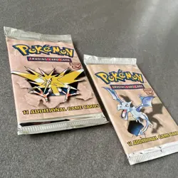 2 WOTC Pokemon Fossil Booster Packs Zapdos & Aerodactyl Art Sealed - Image 3