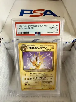 1997 POKEMON JAPANESE ROCKET #135 DARK JOLTEON PSA 10 - Image 3