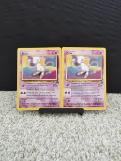 (2) Mew Non-Holo Black Star Promo #8 Pokemon cards (2000) - Image 1